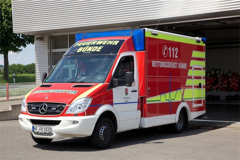 Notarzteinsatzfahrzeug Rettungswagen RTW
